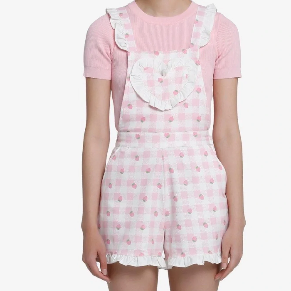 Sweet Society Strawberry Gingham Ruffle Shortalls Hot‎ Topic